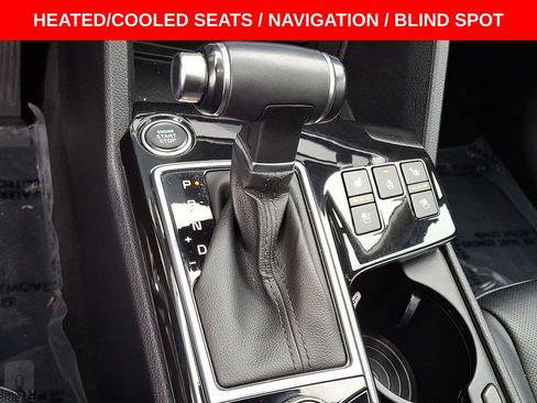 Used 2024 Kia Sportage SX image 12