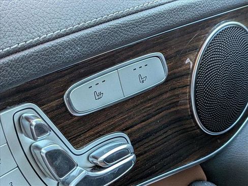 Used 2016 Mercedes-Benz GLC 300 4MATIC image 14