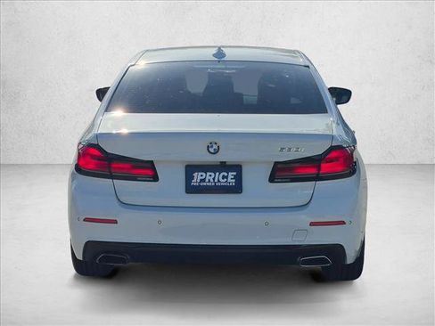 Used 2023 BMW 530i w/ Convenience Package RWD image 7