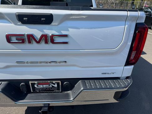 Used 2023 GMC Sierra 1500 SLT w/ SLT Convenience Package AWD/4WD image 41