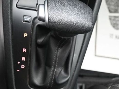 Used 2023 Kia Rio S image 14