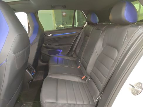 Used 2023 Volkswagen Golf R image 14
