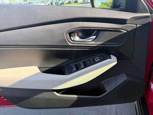 Used 2025 Honda Accord SE image 66