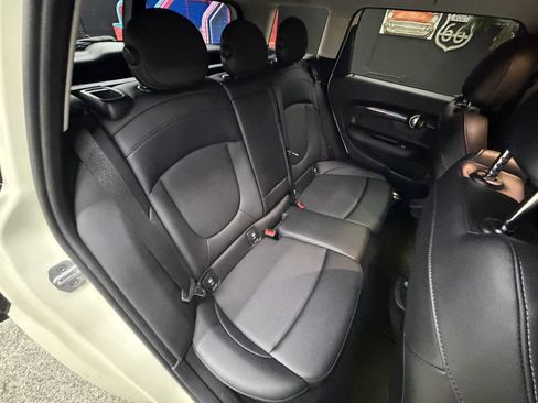 Used 2017 MINI Cooper Clubman S AWD/4WD image 18