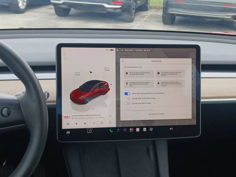 Used 2023 Tesla Model 3 Standard Range RWD image 23