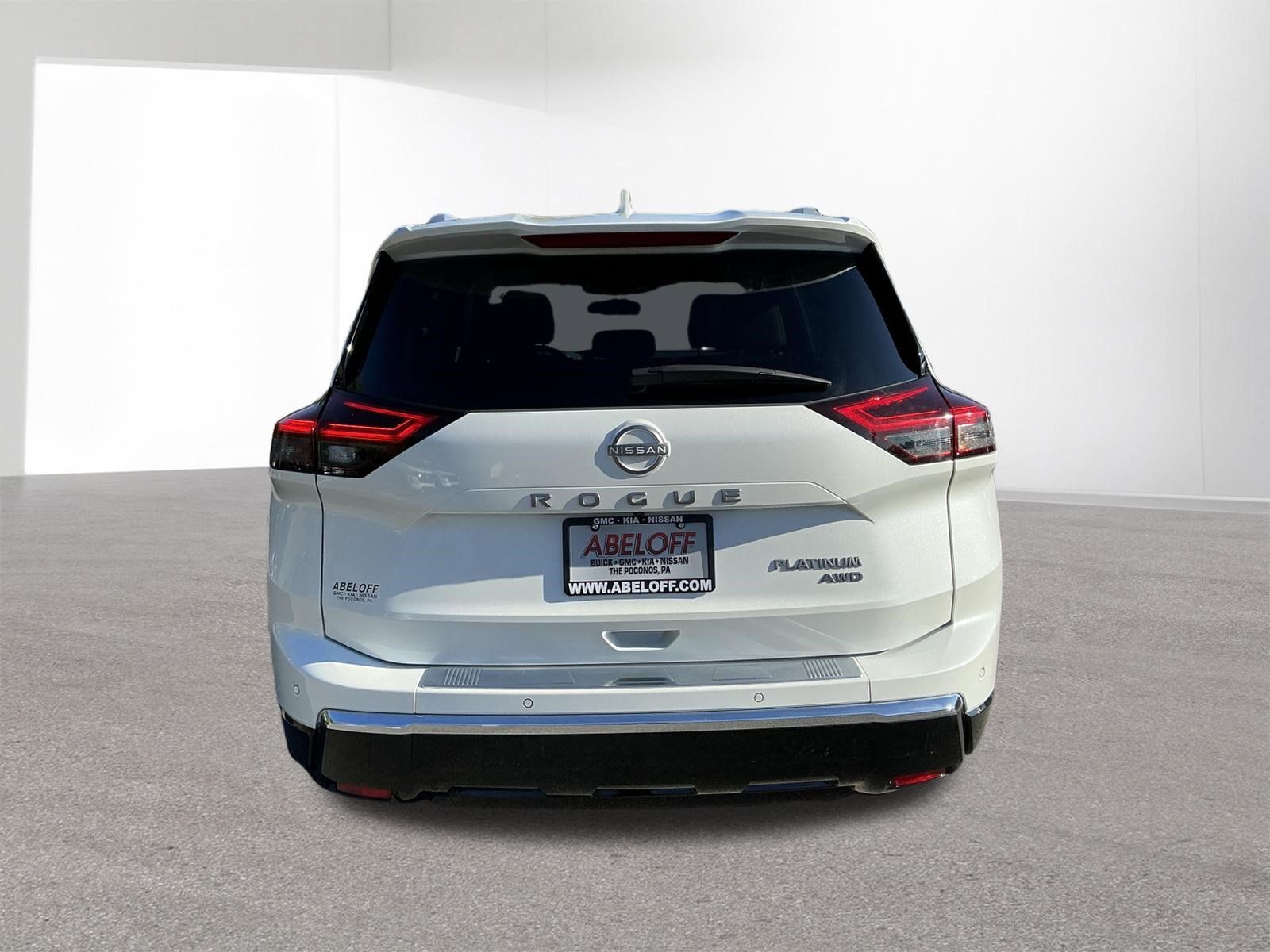 Used 2024 Nissan Rogue Platinum w/ Platinum Premium Package AWD/4WD image 4