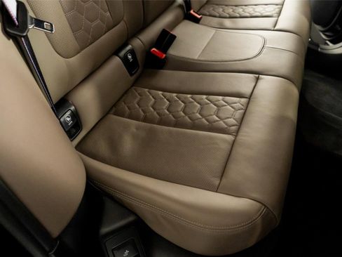 Used 2022 BMW X4 M w/ Competition Package image 33