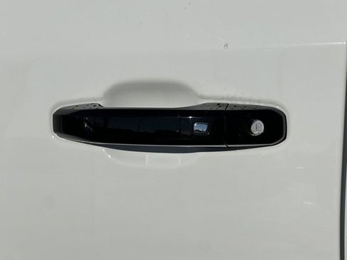 Used 2022 Chevrolet Silverado 1500 LT Trail Boss w/ Bed Protection Package image 15