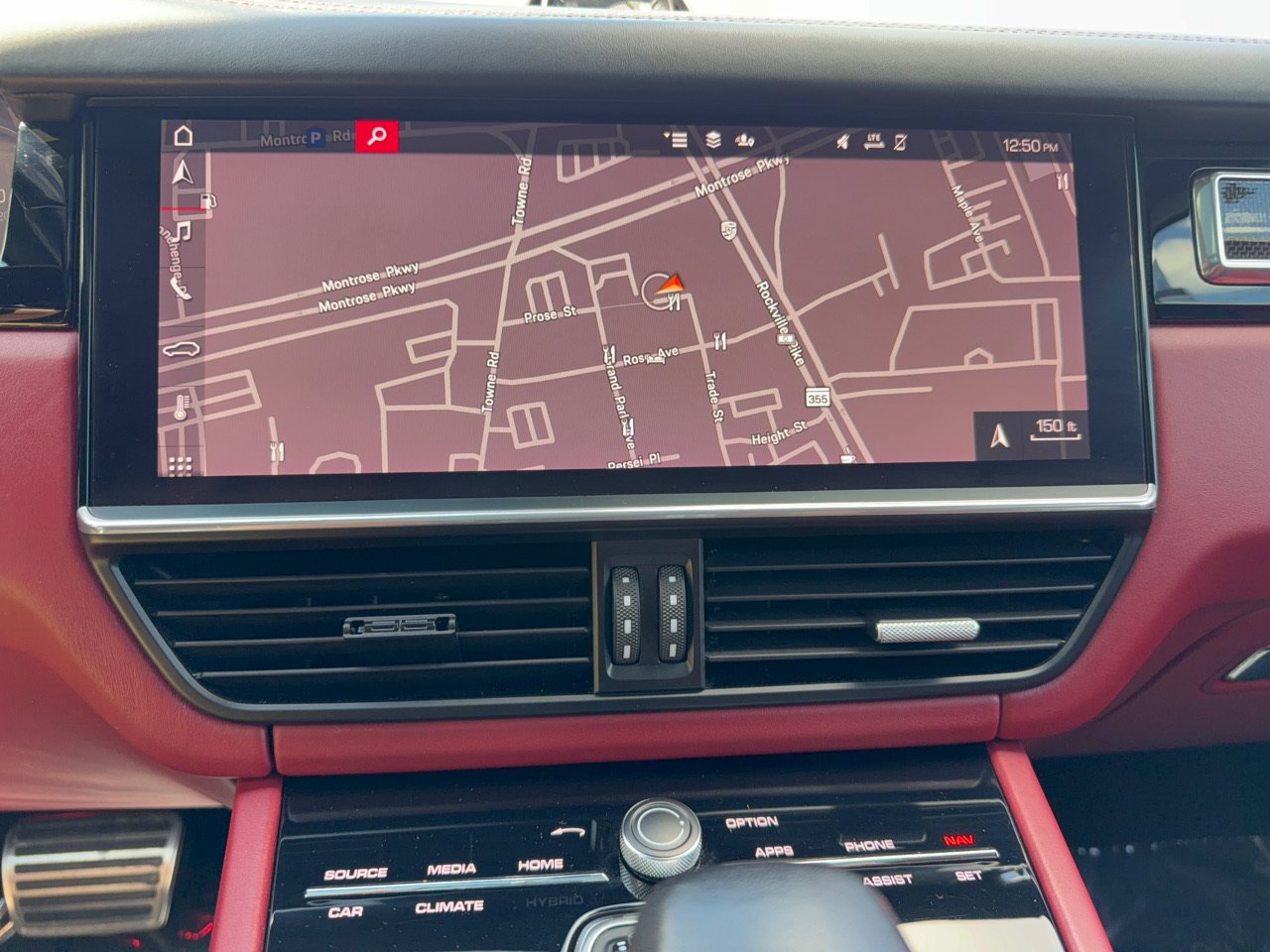 Certified 2021 Porsche Cayenne GTS AWD/4WD image 23