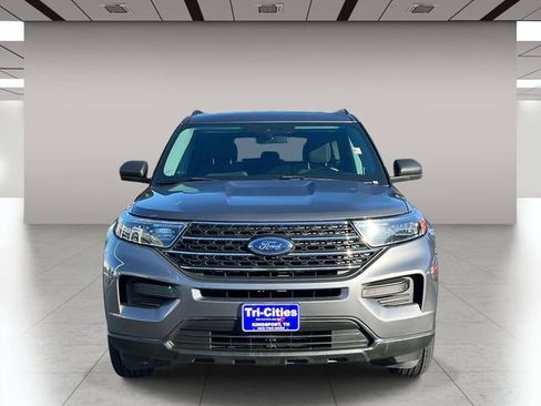 Used 2022 Ford Explorer XLT w/ Class IV Trailer Tow Package AWD/4WD image 9