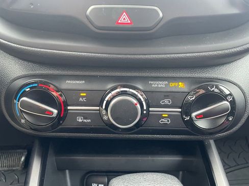 Used 2023 Kia Soul LX w/ Option Group 015 image 16