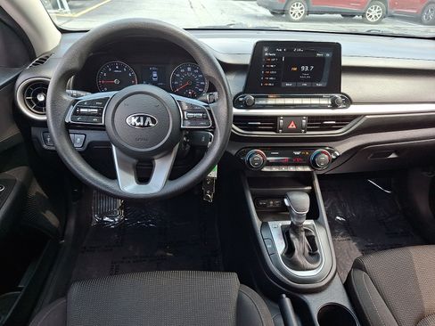 Used 2019 Kia Forte LXS FWD image 10