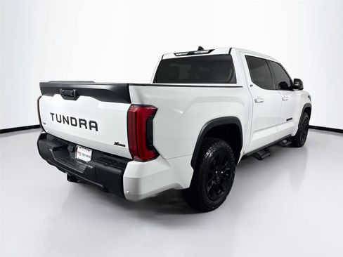 Used 2023 Toyota Tundra SR5 w/ SR5 Premium Package RWD image 2