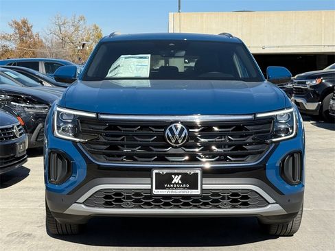 New 2026 Volkswagen Atlas Cross Sport SE image 5