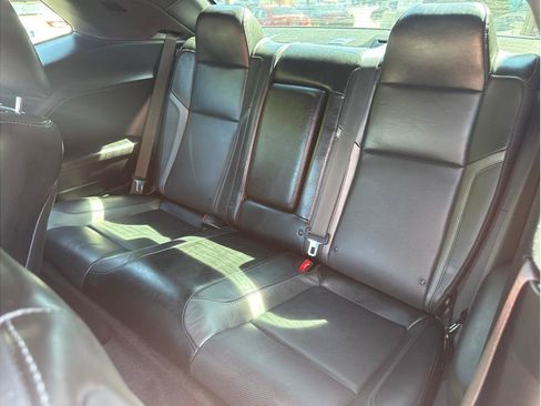 Used 2018 Dodge Challenger SXT Plus RWD image 10