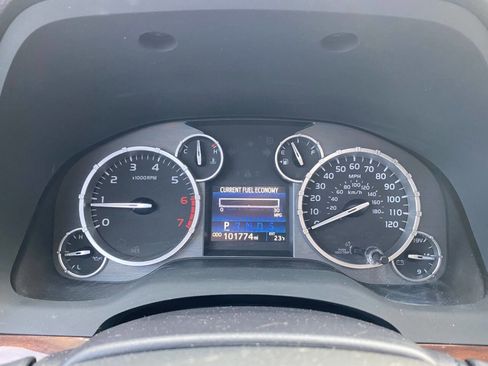 Used 2016 Toyota Tundra Limited image 13