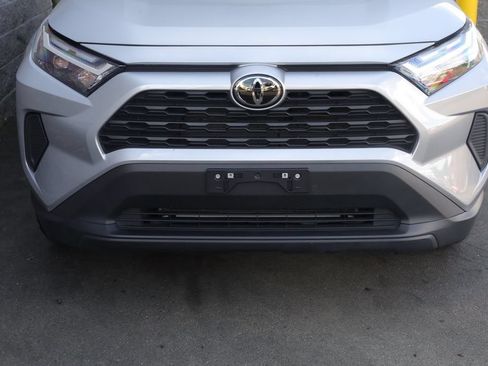 Certified 2025 Toyota RAV4 XLE AWD/4WD image 8