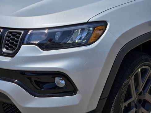 New 2026 Jeep Compass Limited AWD/4WD image 5