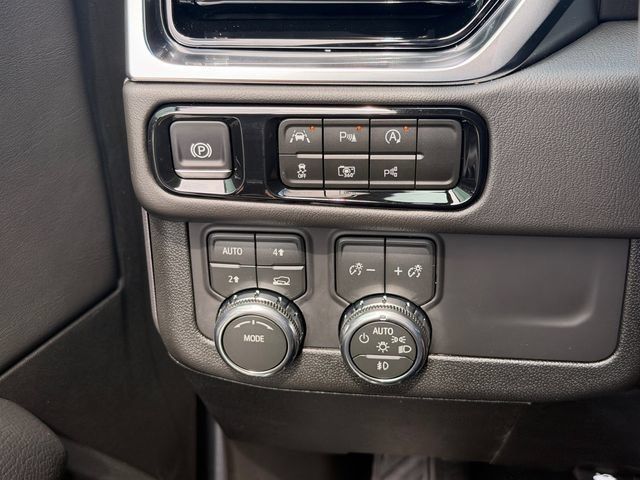 New 2026 GMC Yukon Denali AWD/4WD image 23