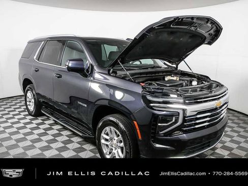 Used 2025 Chevrolet Tahoe LT AWD/4WD image 35