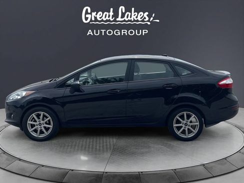 Used 2019 Ford Fiesta SE w/ Equipment Group 201A FWD image 2