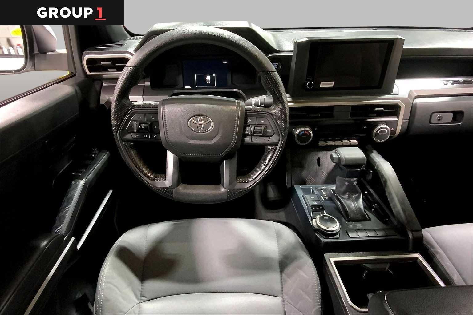 Certified 2025 Toyota Tacoma SR5 AWD/4WD image 6