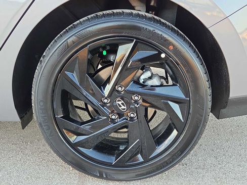 New 2026 Hyundai Elantra Sport image 13