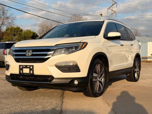 Used 2016 Honda Pilot Touring image 7