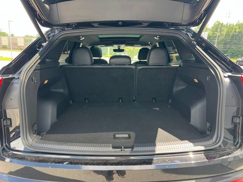 Used 2021 Volkswagen Atlas Cross Sport SE FWD image 29
