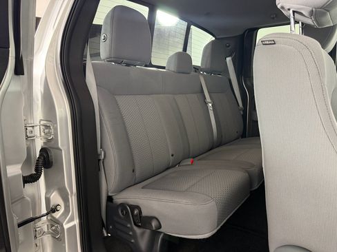 Used 2013 Ford F150 XLT w/ Luxury Equipment Group image 15