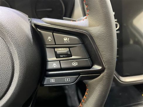 Certified 2025 Subaru Crosstrek 2.5i Limited image 18