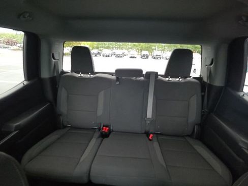 Used 2025 Chevrolet Silverado 1500 Custom Trail Boss AWD/4WD image 29