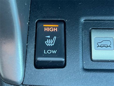 Used 2018 Subaru Forester 2.5i Premium image 30