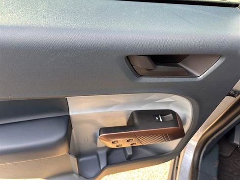 Certified 2024 Ford Maverick Lariat image 17