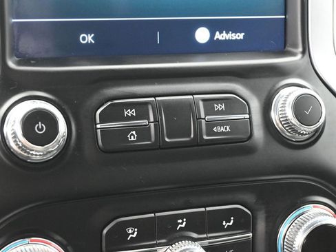 Used 2022 GMC Sierra 1500 Elevation image 18