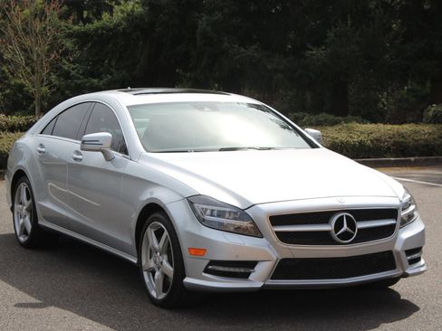 Used 2014 Mercedes-Benz CLS 550 4MATIC image 7