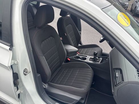 Used 2019 Volkswagen Jetta GLI image 14