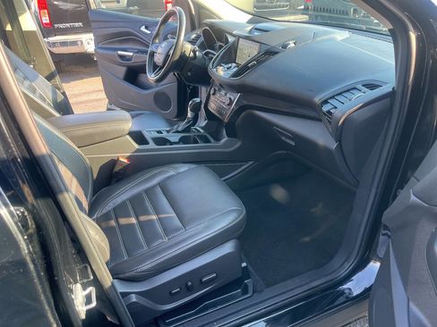 Used 2017 Ford Escape Titanium w/ Equipment Group 301A image 34