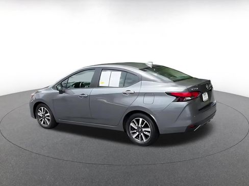 Used 2025 Nissan Versa SV FWD image 12