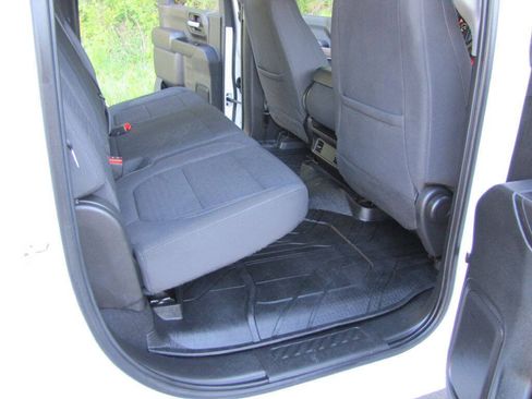 Used 2022 Chevrolet Silverado 2500 LT w/ Fleet Comfort Package AWD/4WD image 20