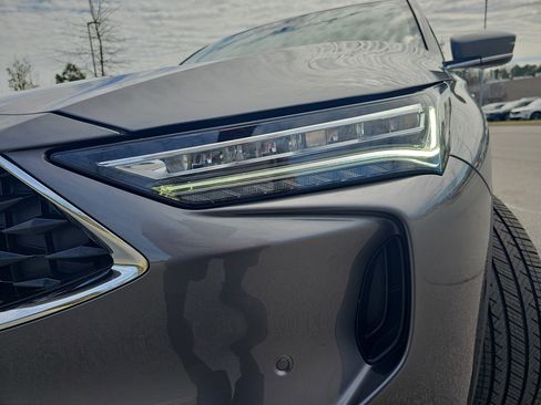 Certified 2024 Acura MDX w/Technology Package image 30