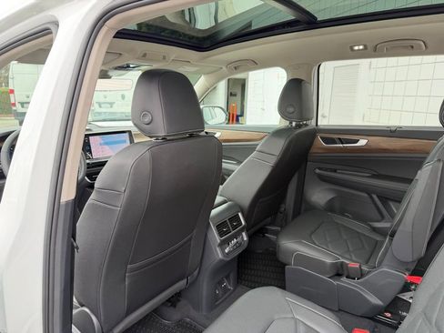 New 2026 Volkswagen Atlas SE AWD/4WD image 17