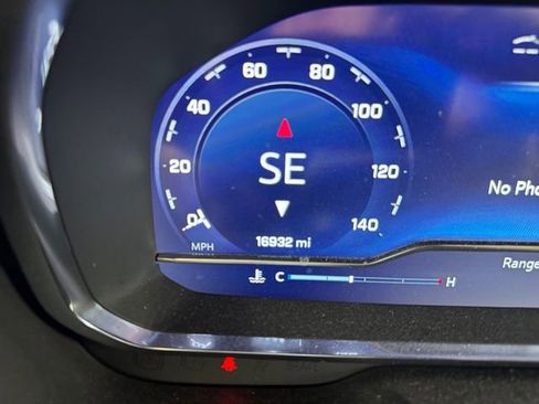 Used 2024 Chevrolet Tahoe High Country image 9