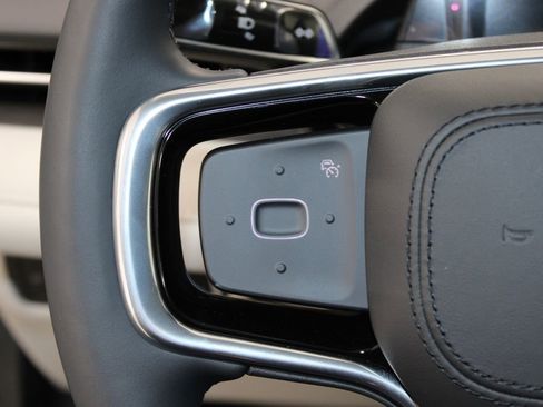 New 2026 Lincoln Nautilus Premier image 36