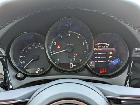 New 2026 Porsche Macan image 16