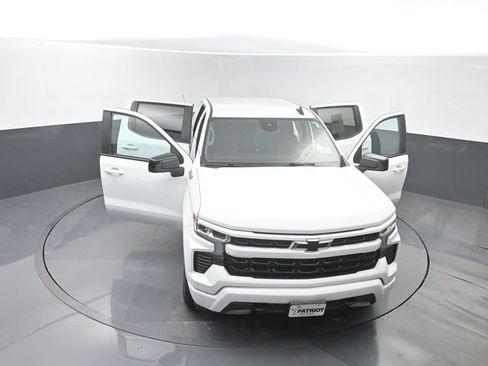 Used 2023 Chevrolet Silverado 1500 RST w/ Z71 Off-Road Package AWD/4WD image 53