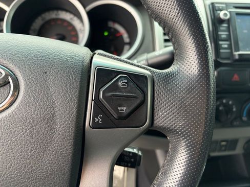 Used 2015 Toyota Tacoma 4x4 Double Cab w/ TRD Sport Package image 13