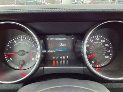 Used 2019 Ford Mustang Coupe w/ Ecoboost Performance Package image 17