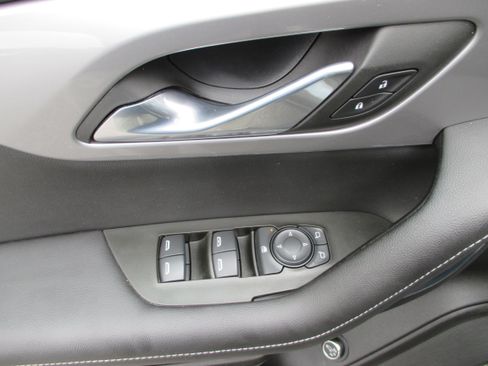 Used 2023 Chevrolet Blazer LT w/ Convenience Package FWD image 13