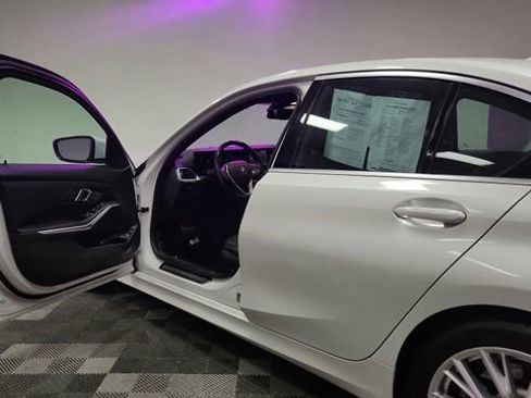 Used 2024 BMW 330i 330i image 17